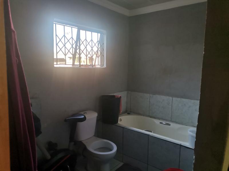 3 Bedroom Property for Sale in Mabopane North West